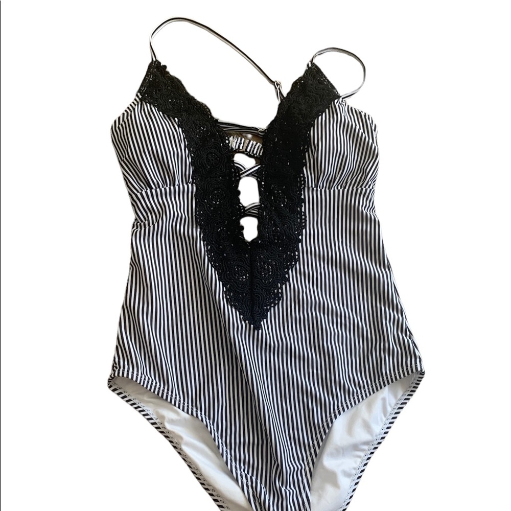 CUPSHE one piece